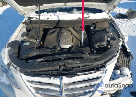 2011 Hyundai Genesis 4.6 from USA, damaged, VIN KMHGC4DF9BU113836